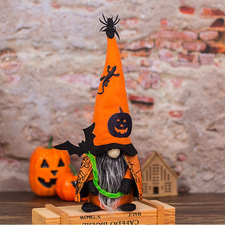 Halloween Cloak Gnome
