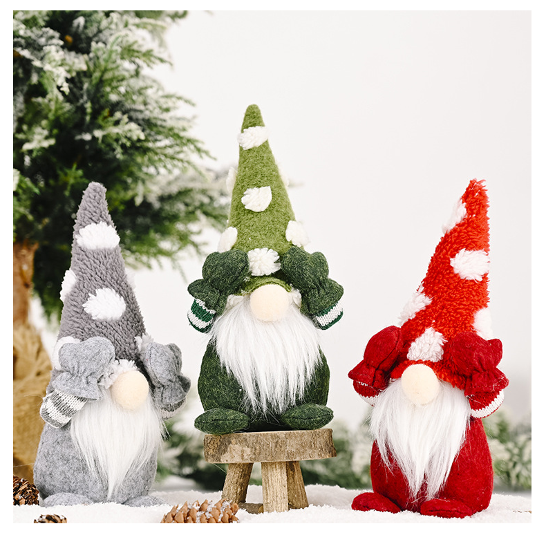 Knitting Christmas Gnome