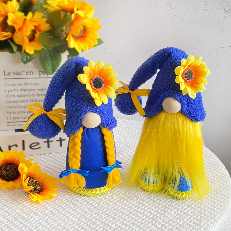 Sunflower Gnome Couple