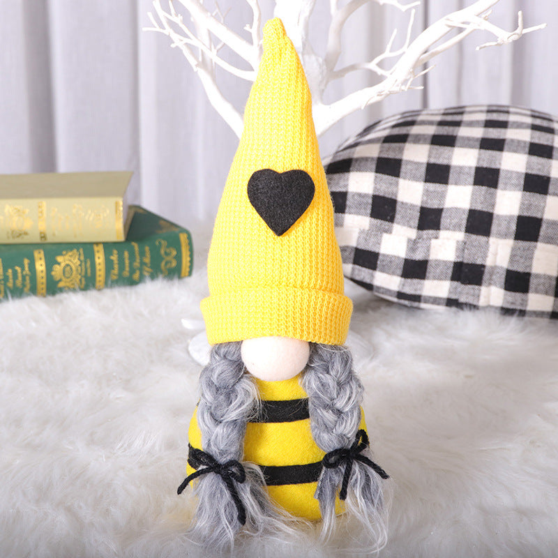 Love Bee Family Gnome
