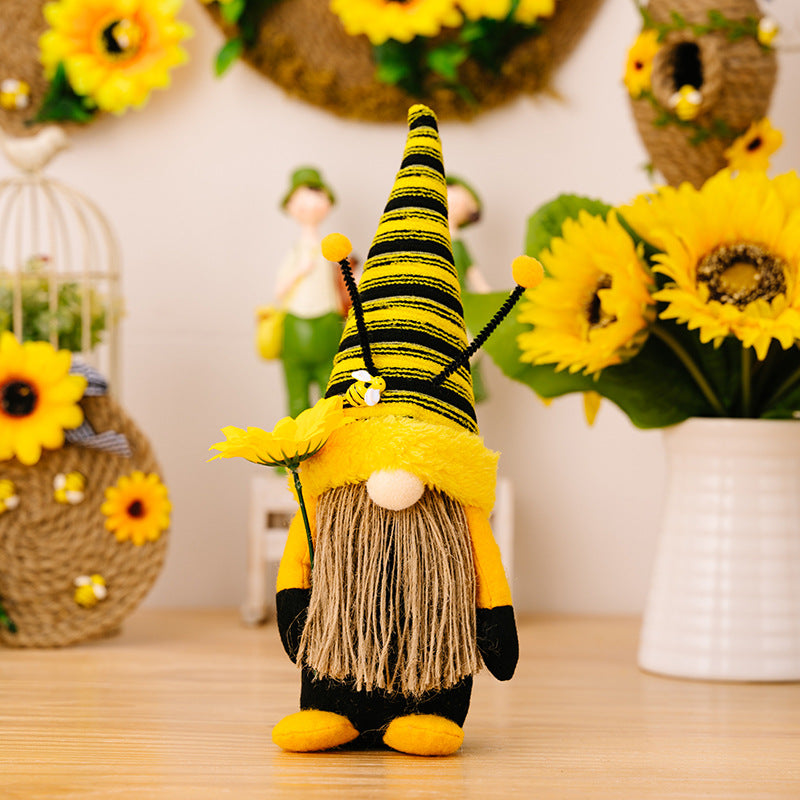 Summer Bee Gnome