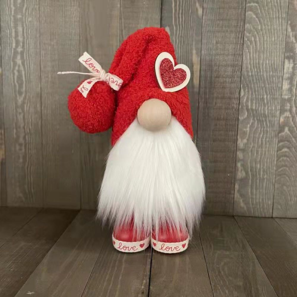 Love Valentines Gnome
