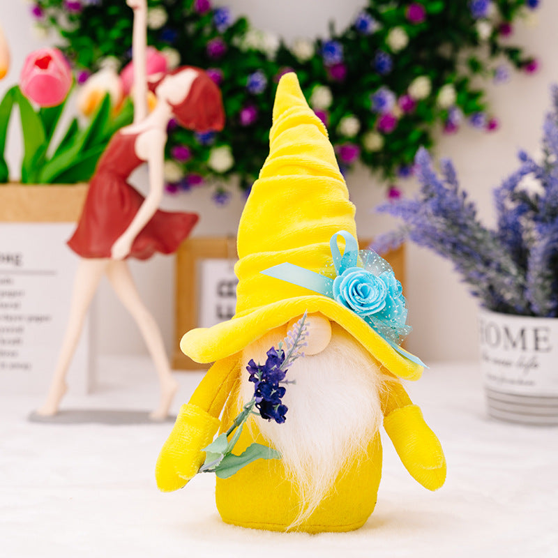 Lavender Bouquet Gnome